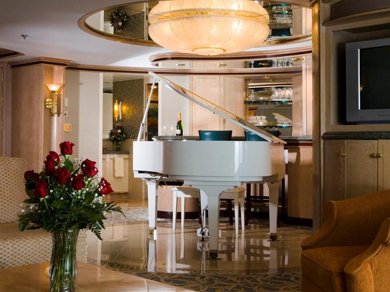 Vision of the Seas I Royal Suite – 1 Schlafzimmer