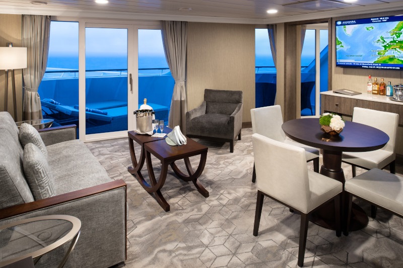 Azamara Journey -  Club Ocean Suite - Wohnzimmer