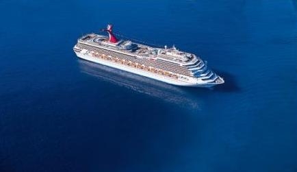 Carnival Conquest auf hoher See