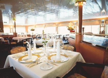MS Hanseatic Marco Polo Restaurant