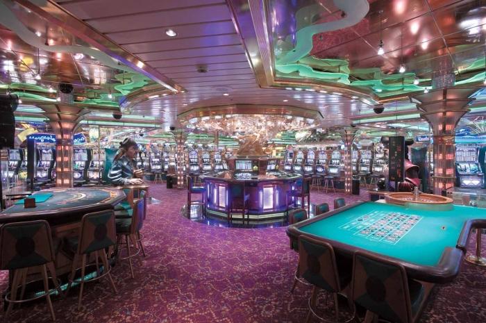 Enchantment of the Seas Casino