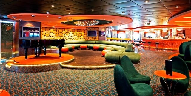 MSC Fantasia L'Insolito Lounge
