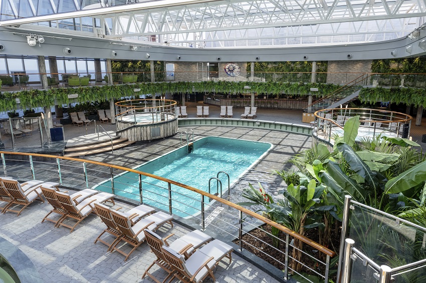 MSC Seashore I Jungle Pool Lounge