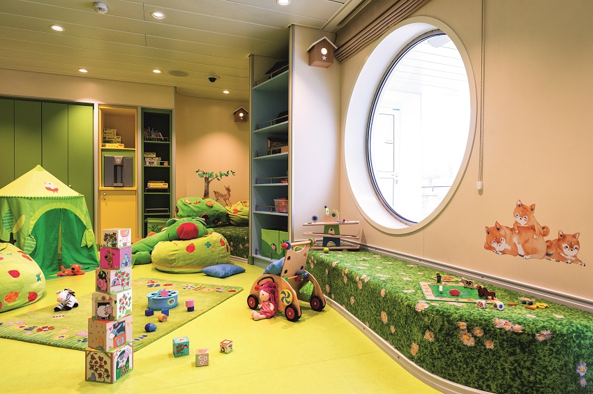 Mein Schiff 6 I Kids Club - Nest Baby Raum für Kinder unter 4 Jahren