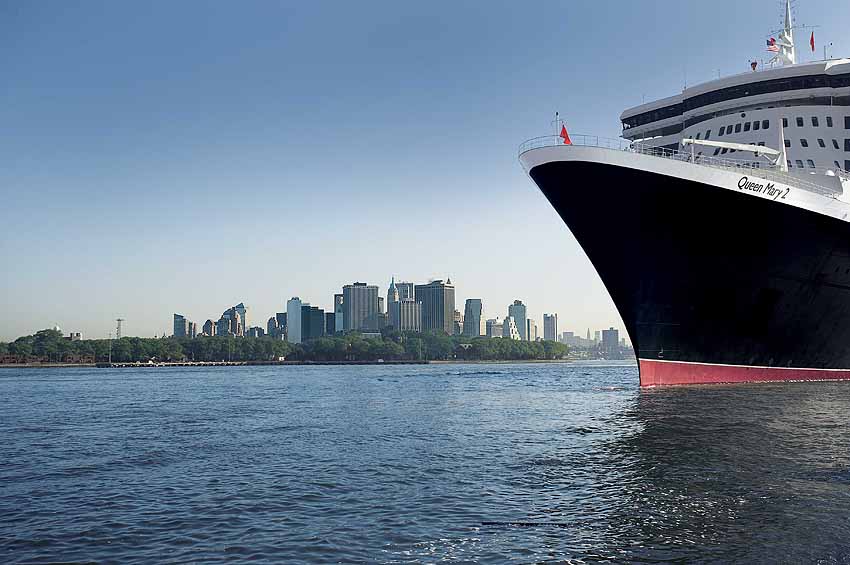 Queen Mary 2 New York