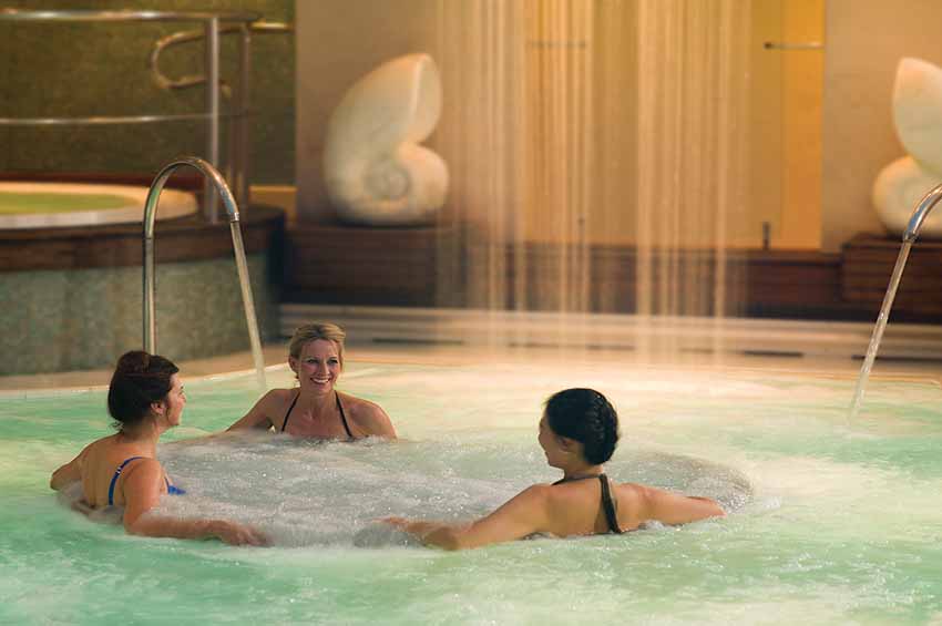 SPA Whirlpool | Queen Mary 2