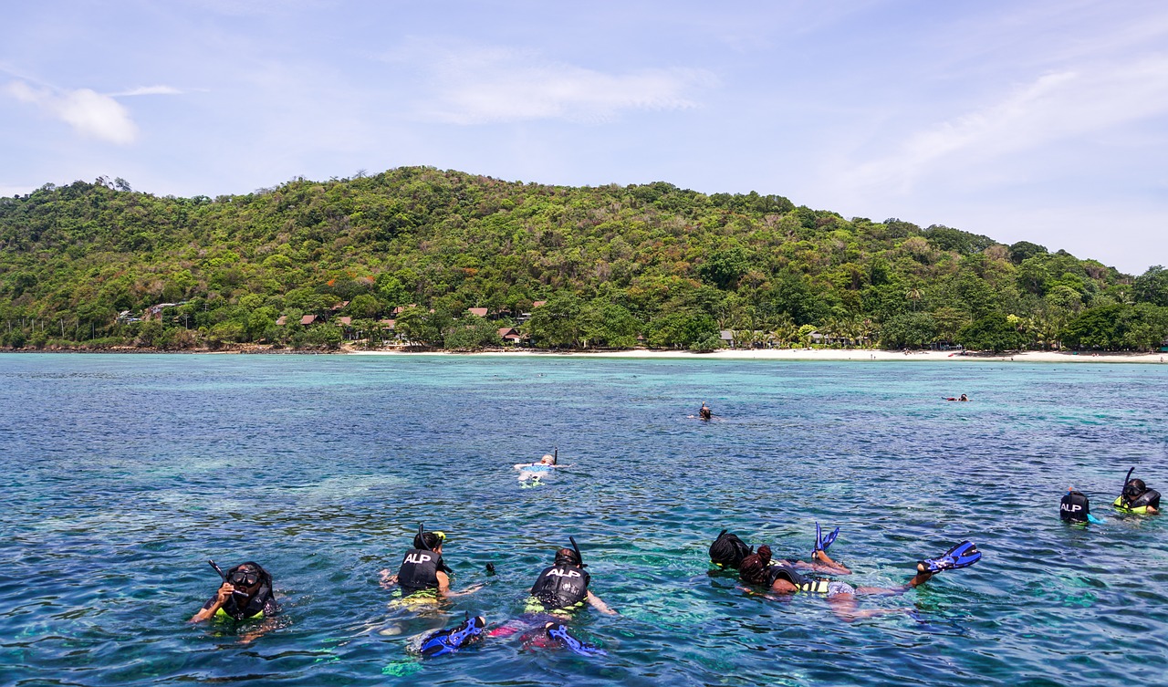 Phuket Phi Phi Tour (Thailand) - James Bond Insel